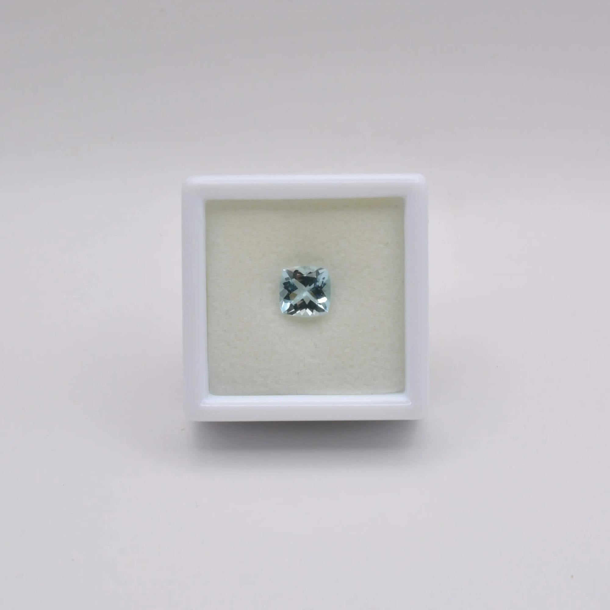 Aigue-Marine Coussin carré 0,82ct - pierre précieuse - gemme
