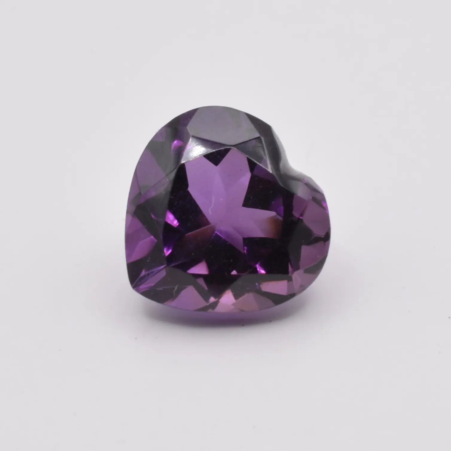 Améthyste Cœur 4,56ct - pierre précieuse - gemme