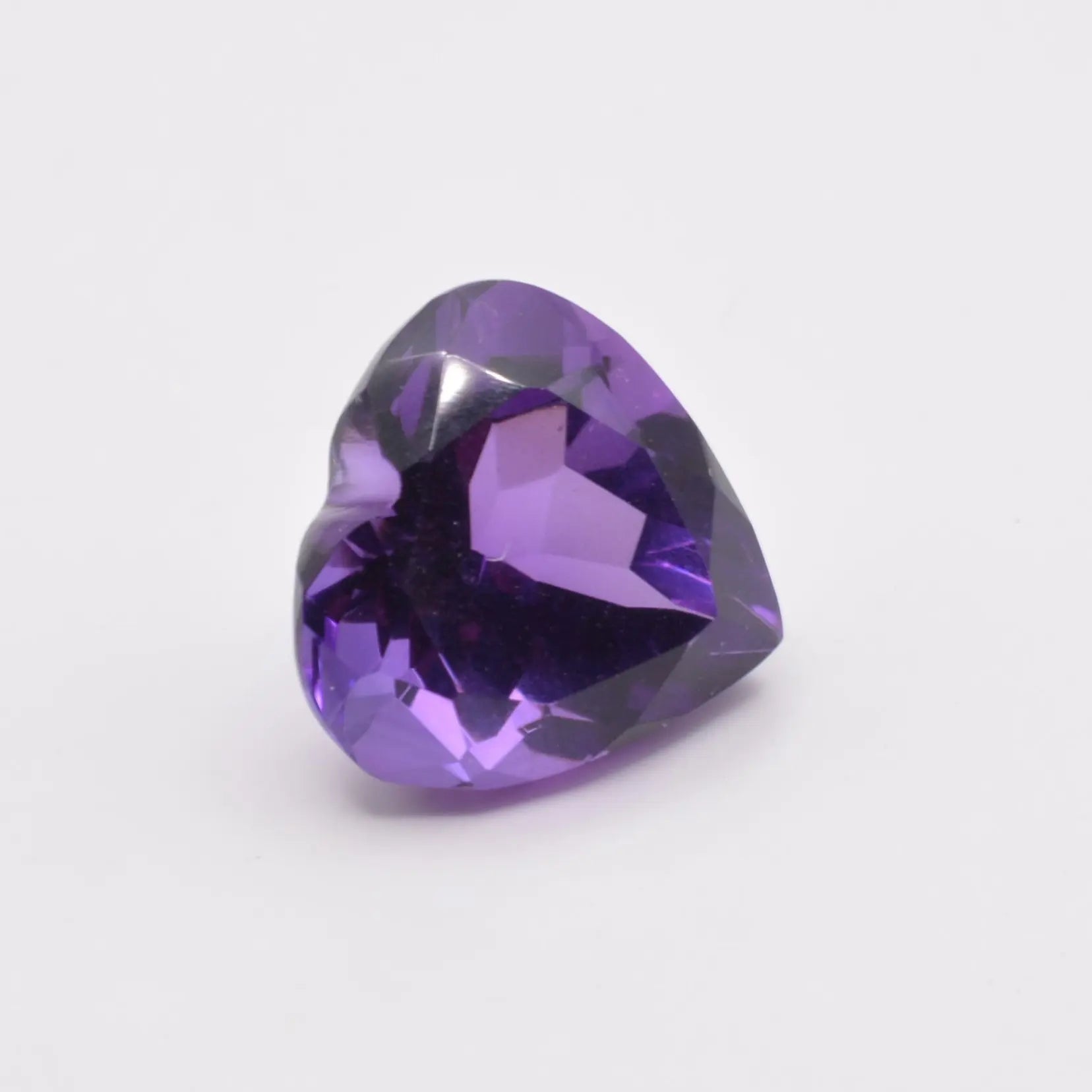 Améthyste Cœur 5,66ct - pierre précieuse - gemme