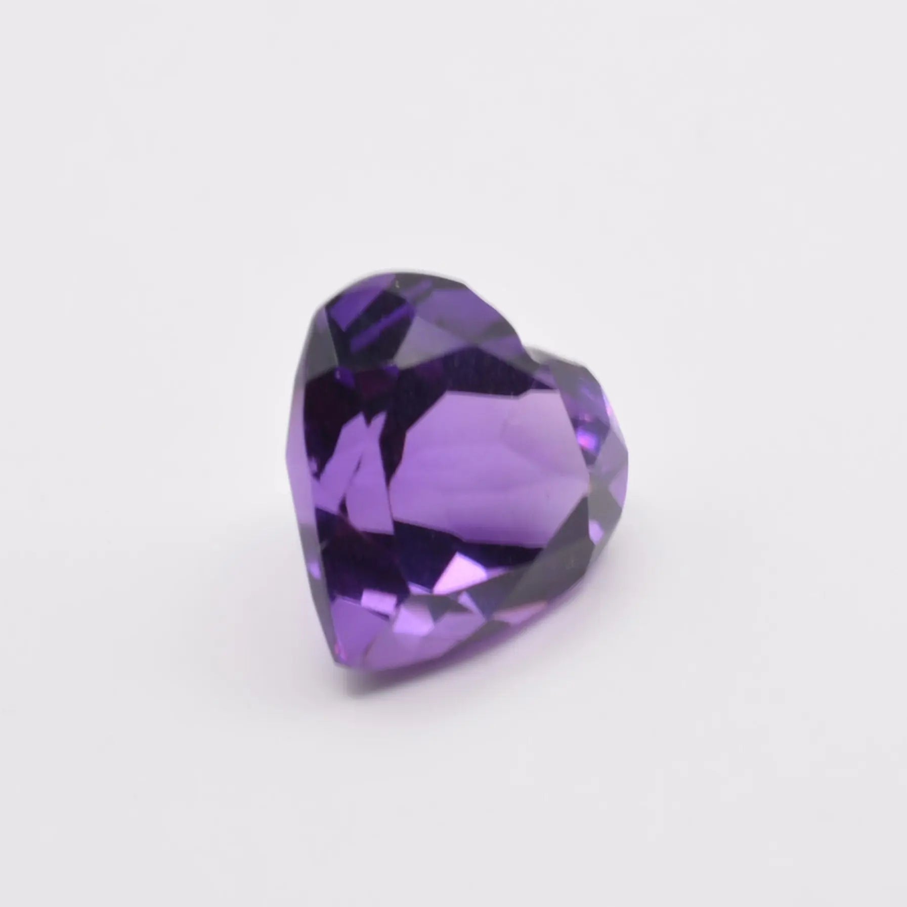 Améthyste Cœur 5,66ct - pierre précieuse - gemme