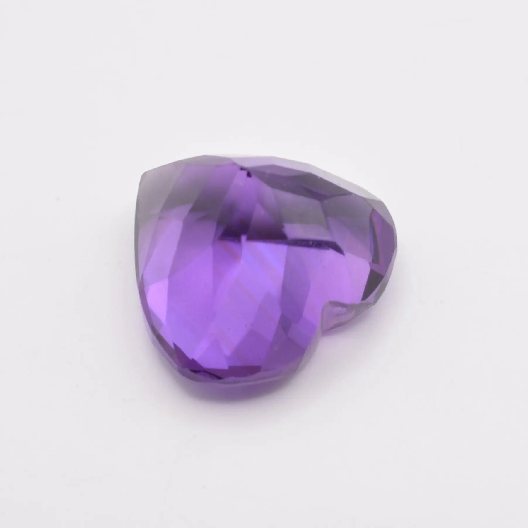 Améthyste Cœur 5,66ct - pierre précieuse - gemme