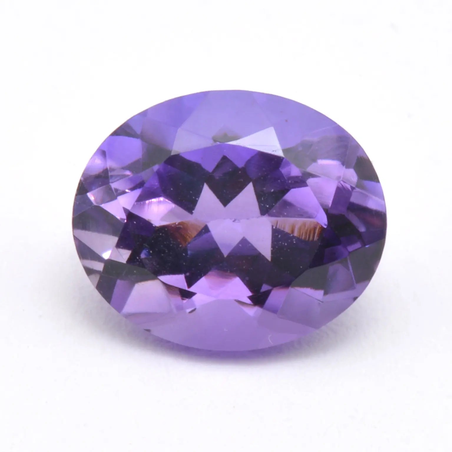 Pierre taillée Améthyste Ovale 4,04ct 