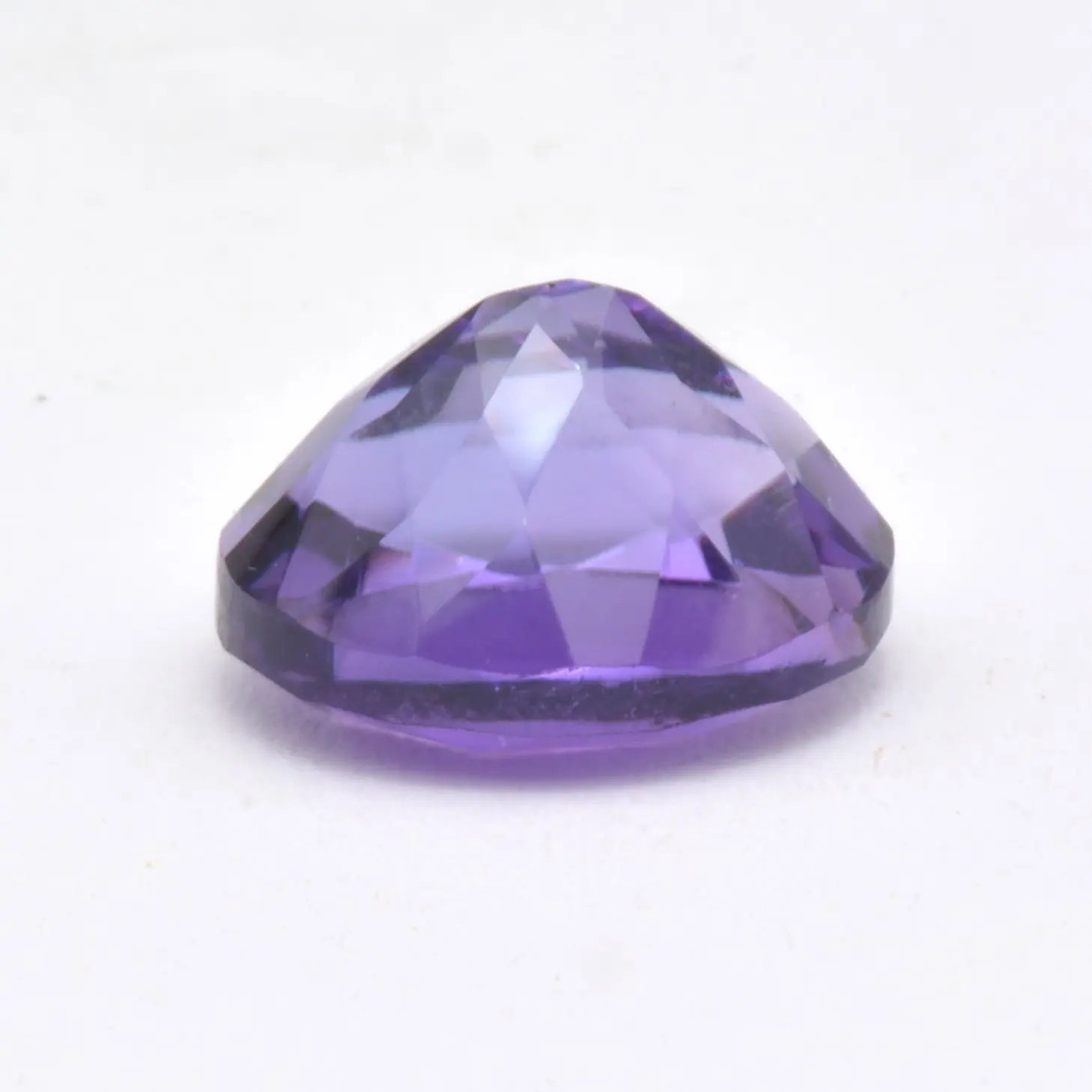 Pierre taillée Améthyste Ovale 4,04ct 