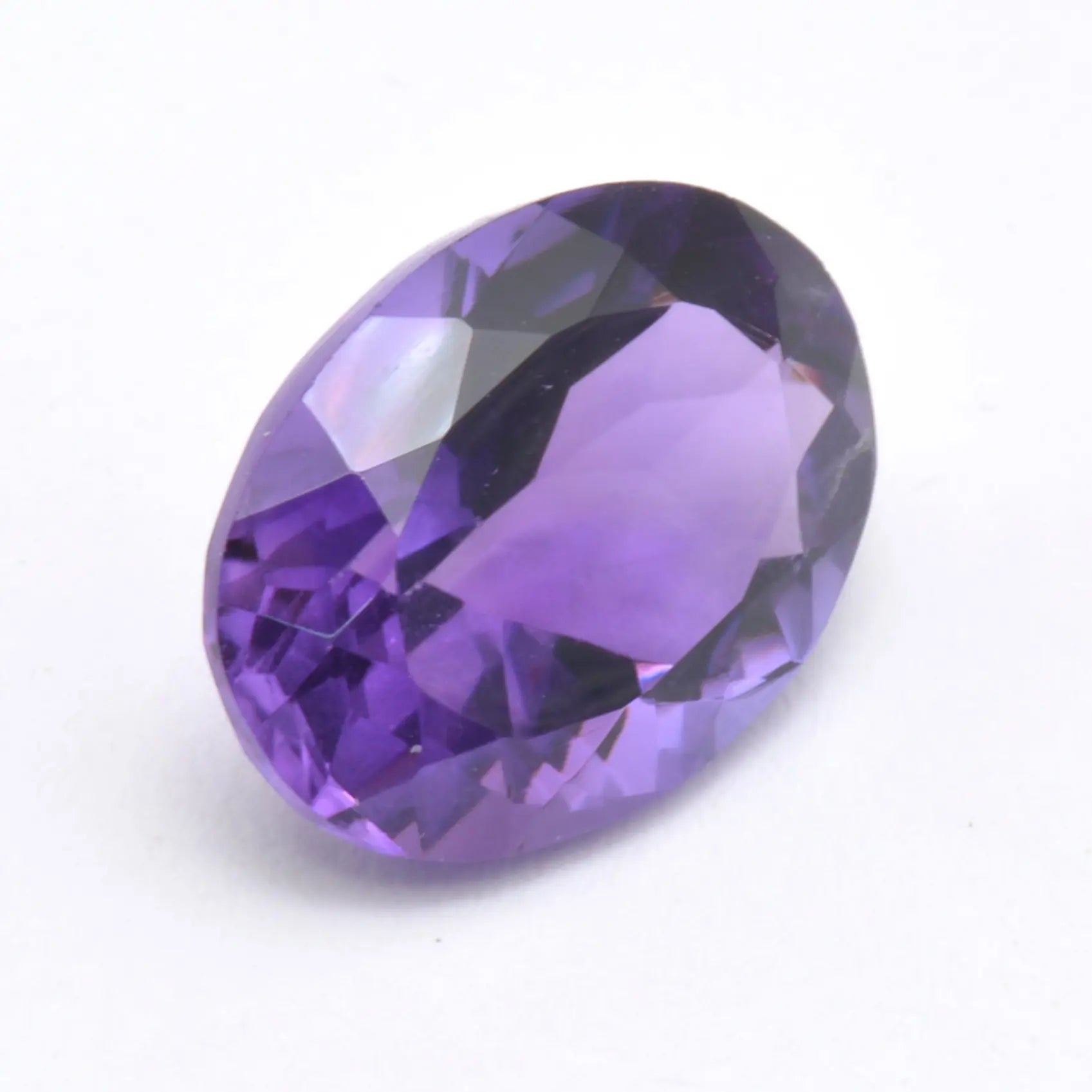 Pierre taillée Améthyste Ovale 5,43ct 