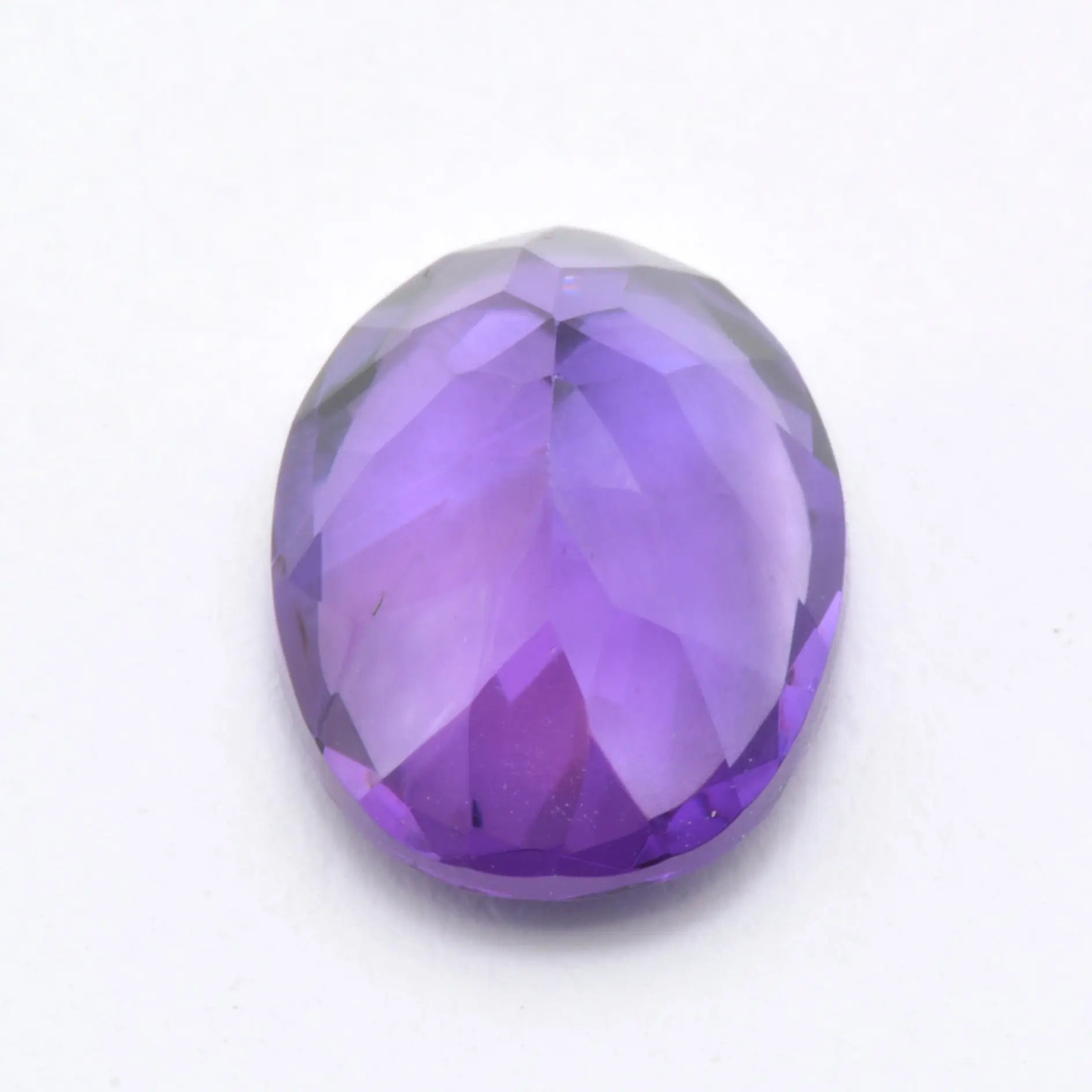 Pierre taillée Améthyste Ovale 5,43ct 