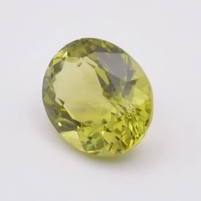 Pierre taillée Apatite 3,97ct