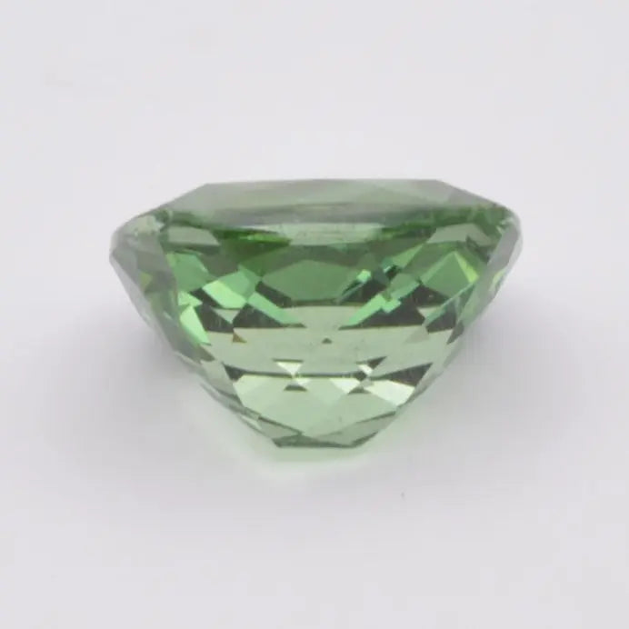Pierre taillée Apatite 4,40ct