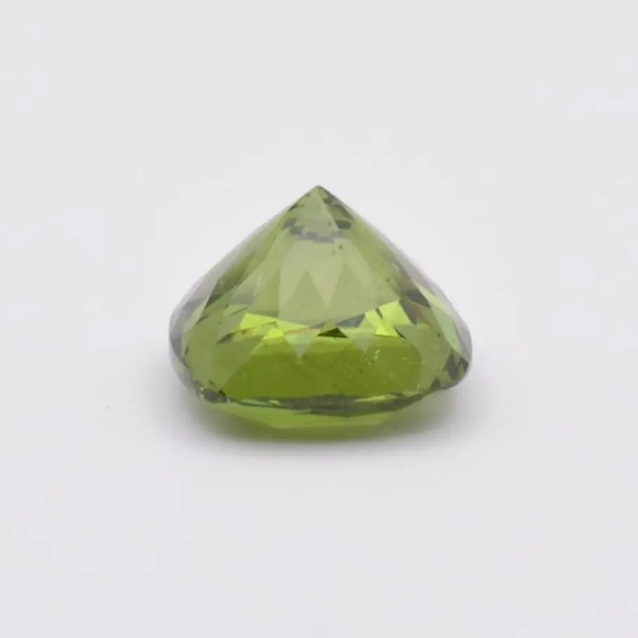 Pierre taillée Apatite 3,83ct