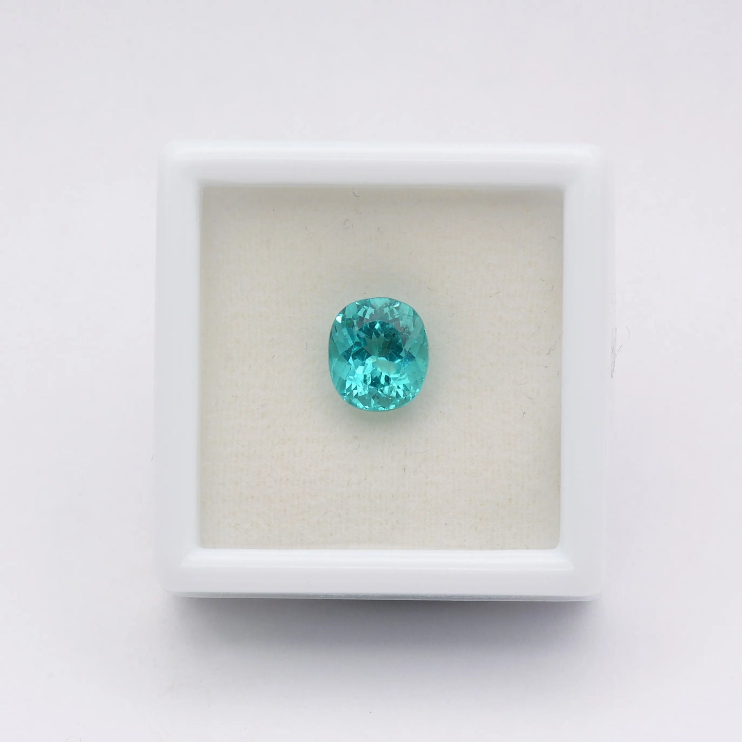 Apatite Bleue Ovale 1,75 ct