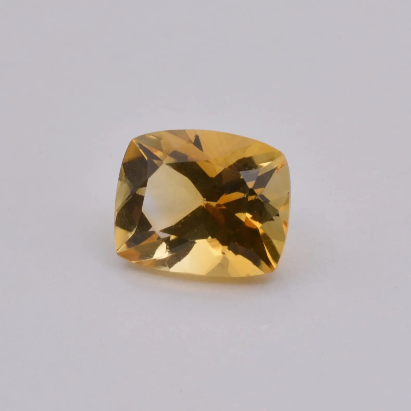 Gemme tailléeCitrine Coussin Rectangle 4,91ct PASSOT-GEMS