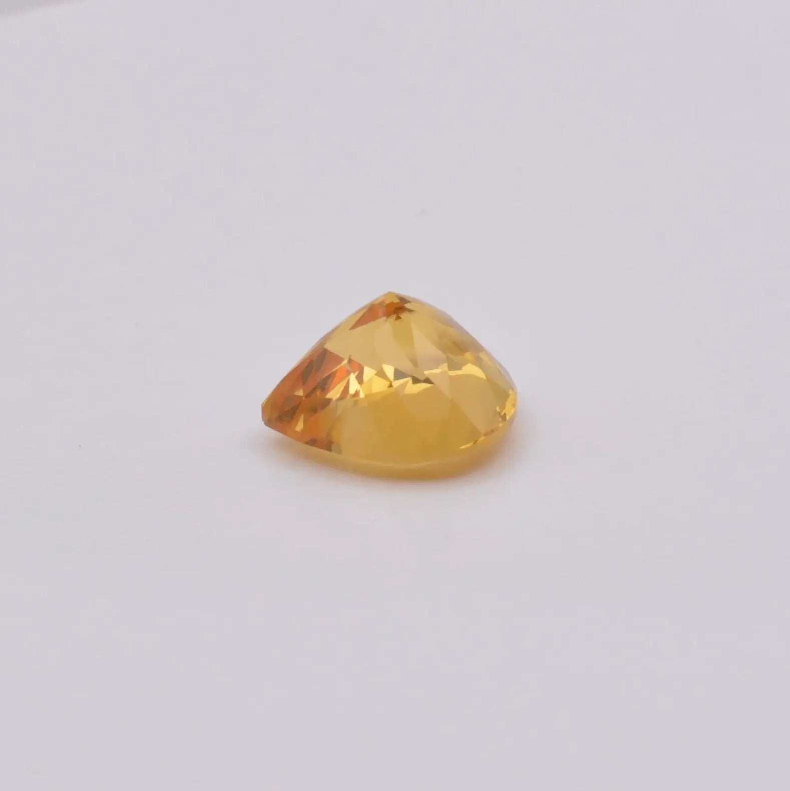 Citrine Poire 7,81ct - pierre précieuse - gemme
