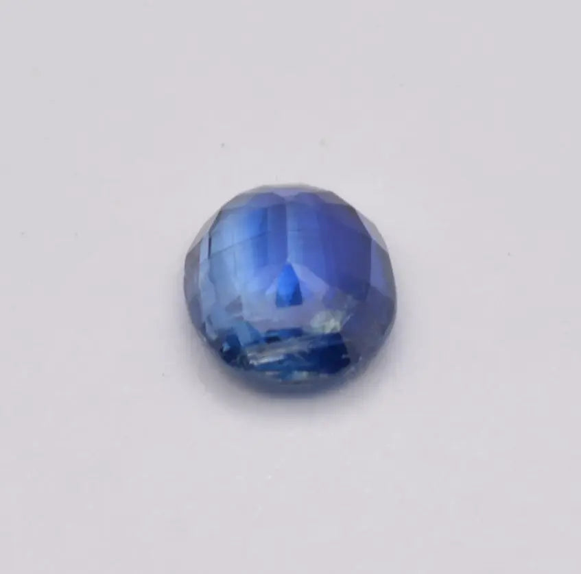 Disthène ou Cyanite 0,88ct - pierre précieuse - gemme