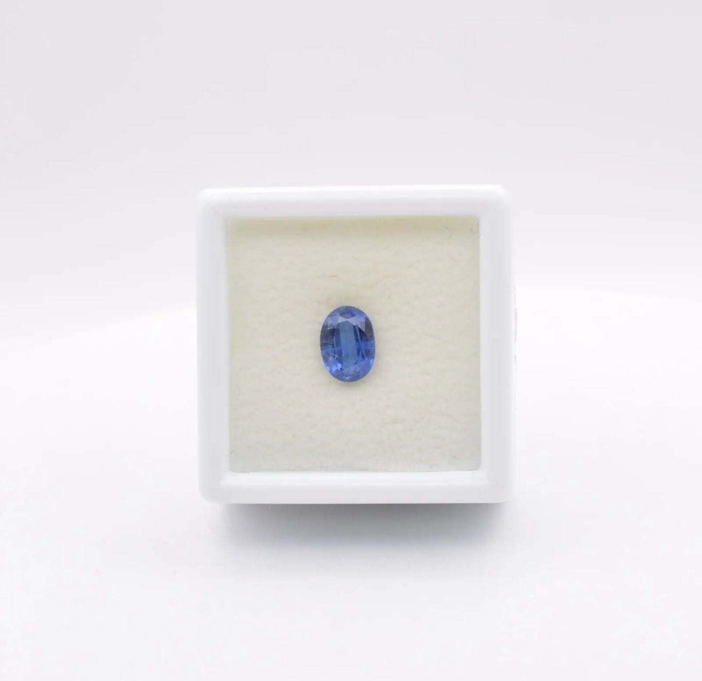 Disthène ou Cyanite 0,97ct - pierre précieuse - gemme