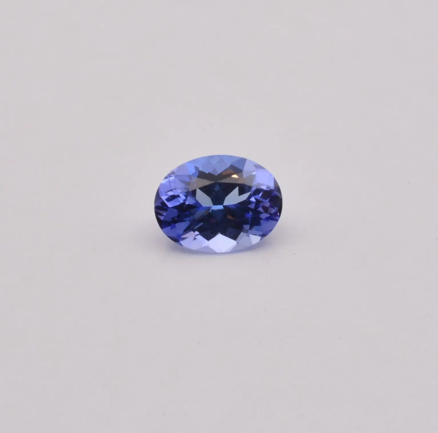 Pierre taillée Tanzanite Ovale 0,87ct
