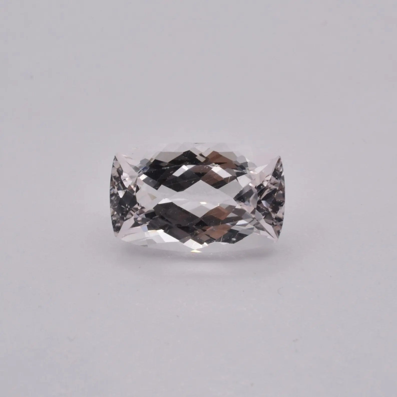 gemme taillée Danburite Coussin Rectangle 7,25ct PASSOT-GEMS