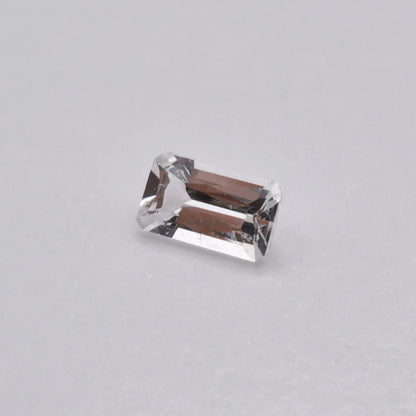 Danburite 0,78ct - pierre précieuse - gemme