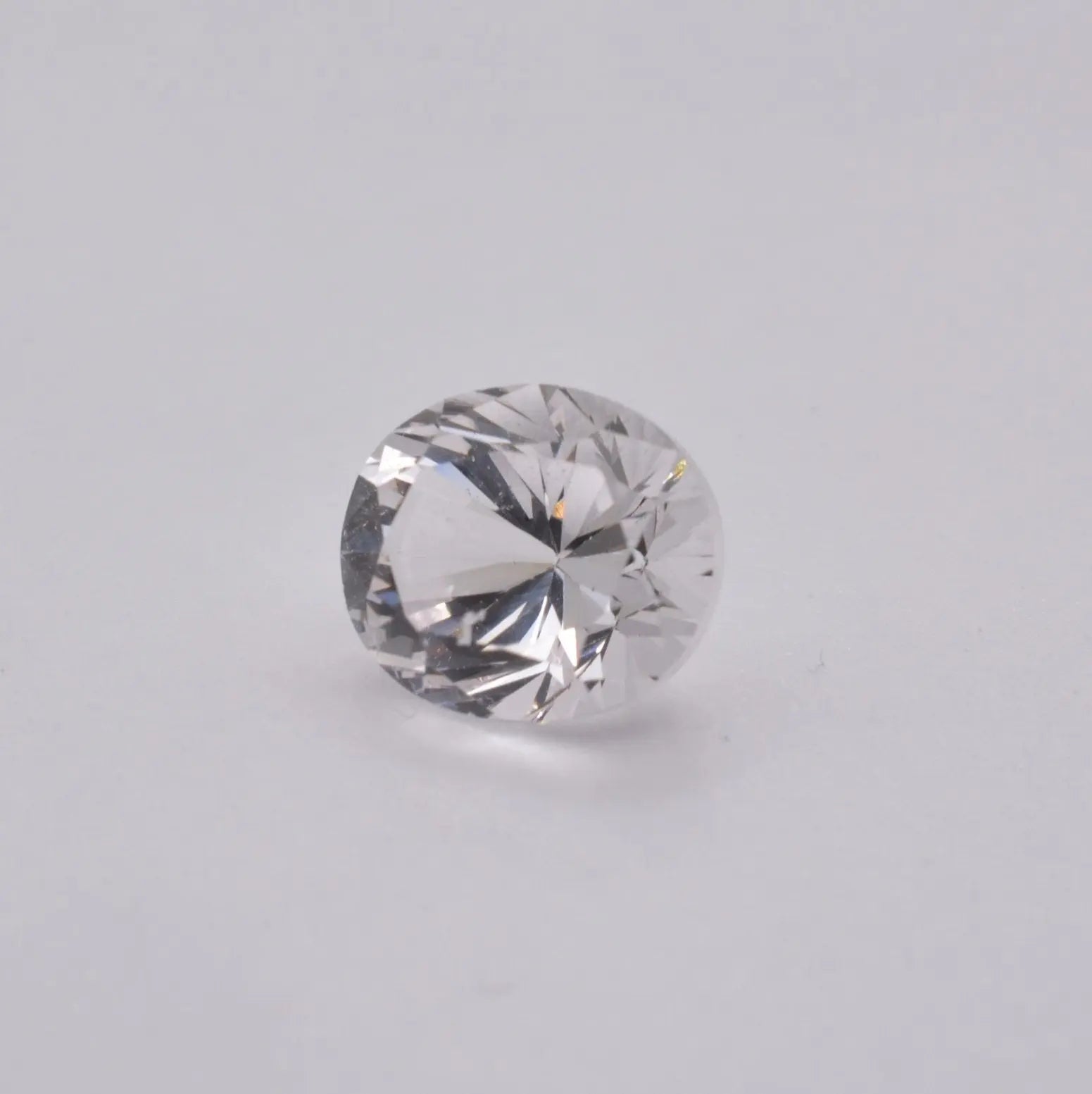 Danburite 3,71ct - pierre précieuse - gemme