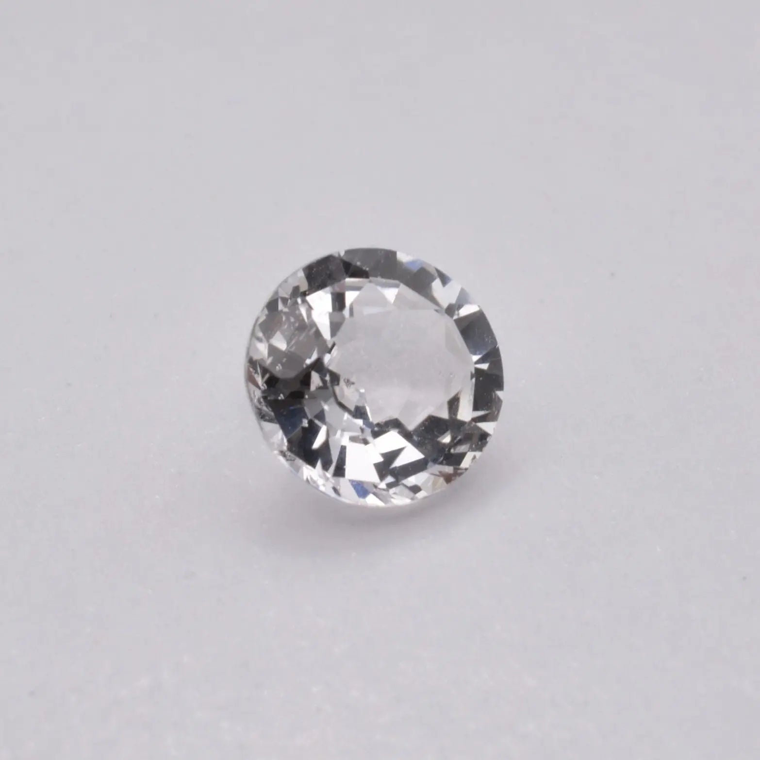 Danburite 1,20ct - pierre précieuse - gemme