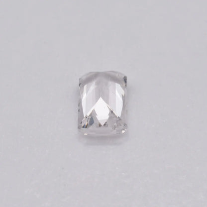 Danburite 0,78ct - pierre précieuse - gemme