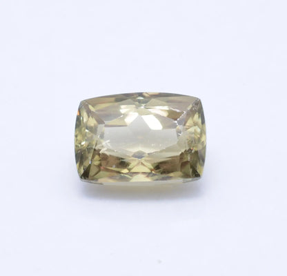 Diaspore/Zultanite Coussin Rectangle 5,63ct - pierre précieuse - gemme
