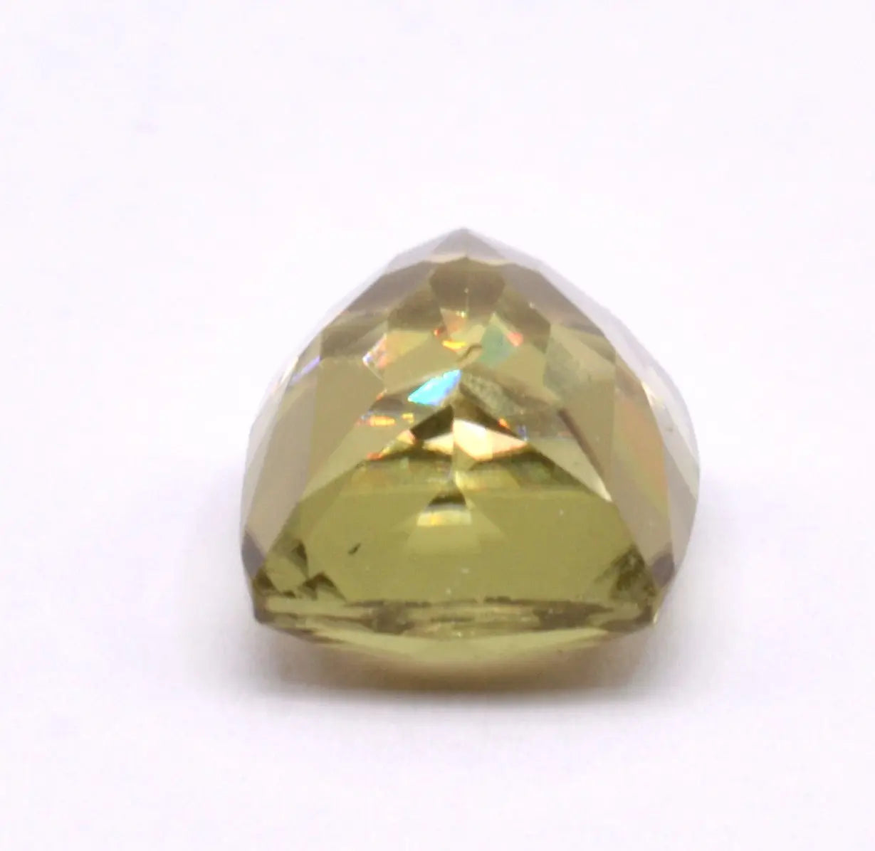 Diaspore/Zultanite Coussin Rectangle 5,63ct - pierre précieuse - gemme