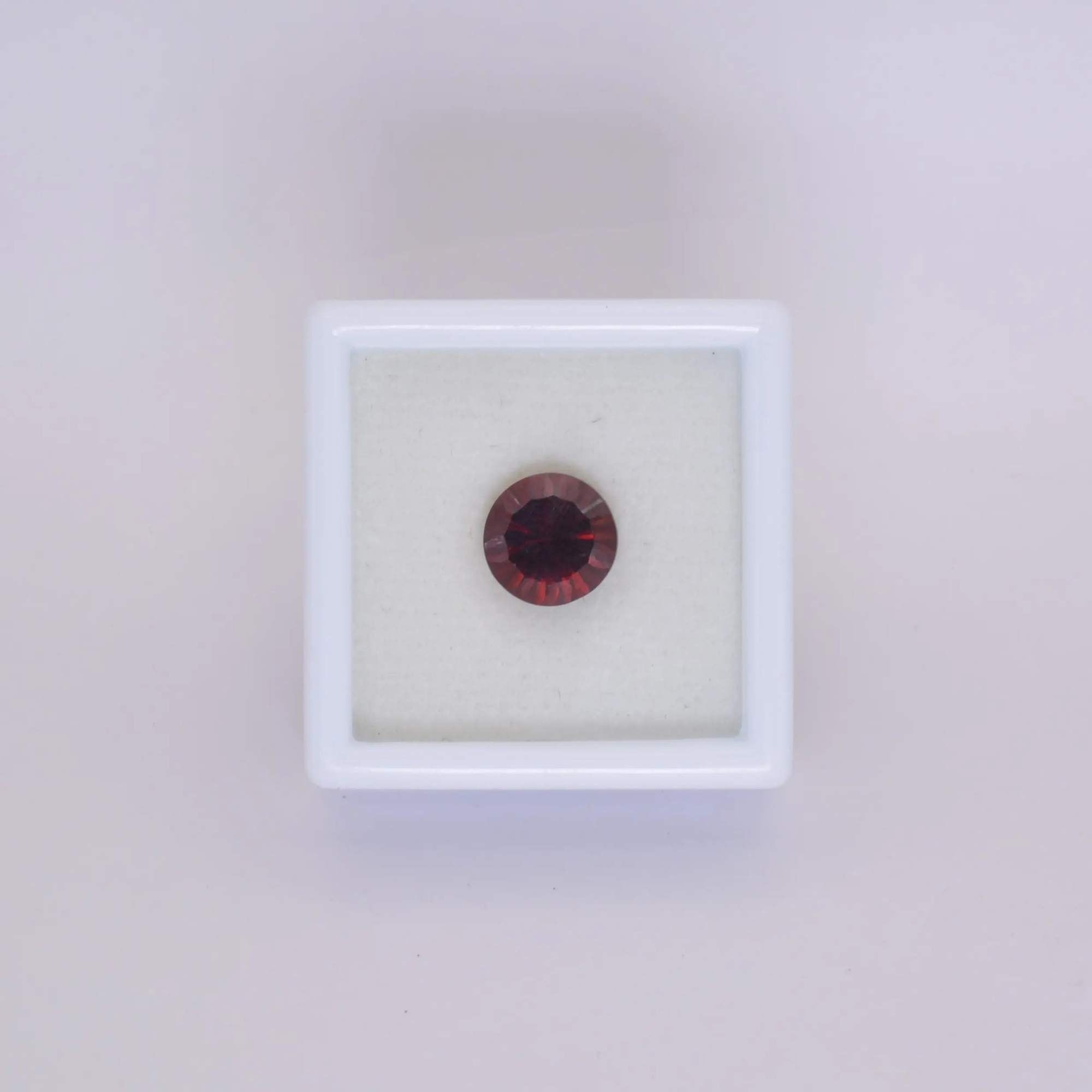 Grenat 2,28ct - pierre précieuse - gemme