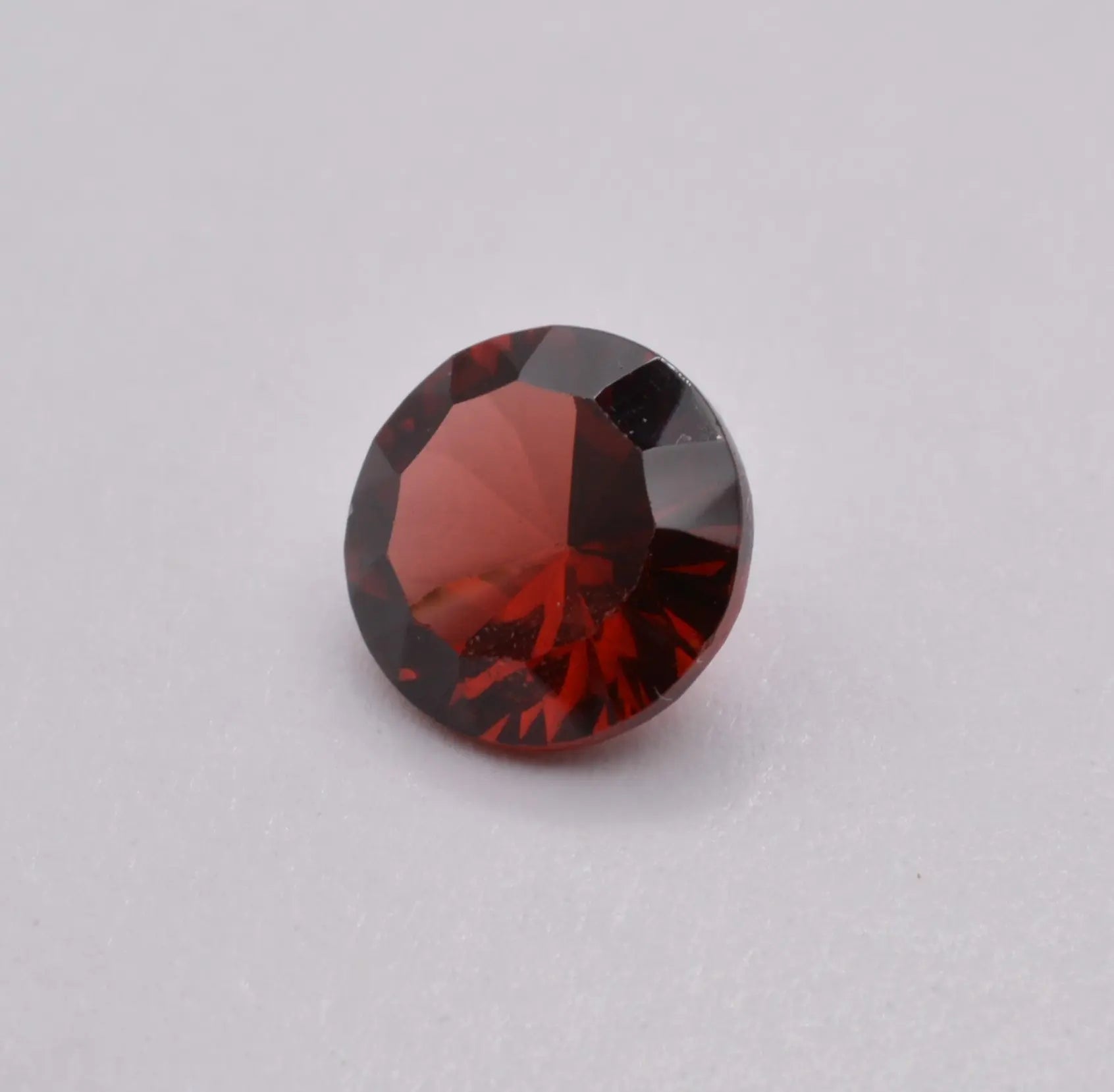 Grenat 2,26ct - pierre précieuse - gemme
