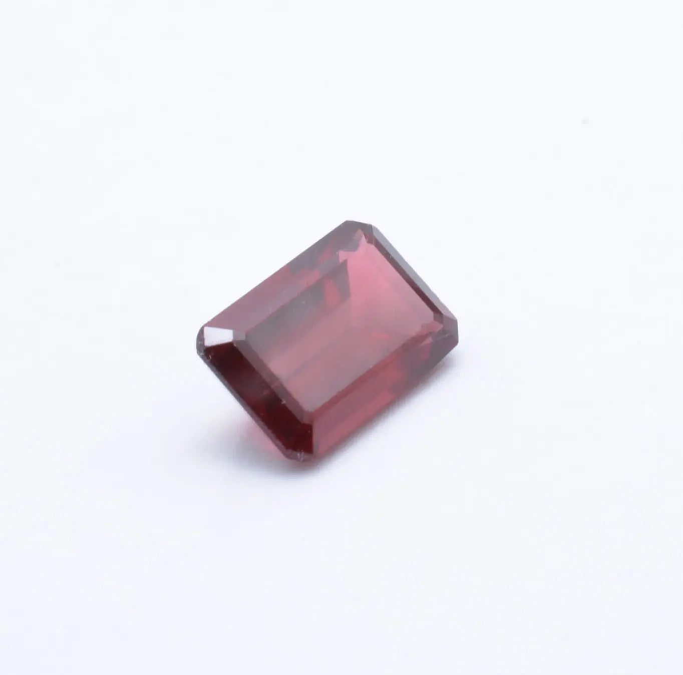 Grenat 2.63ct - pierre précieuse - gemme