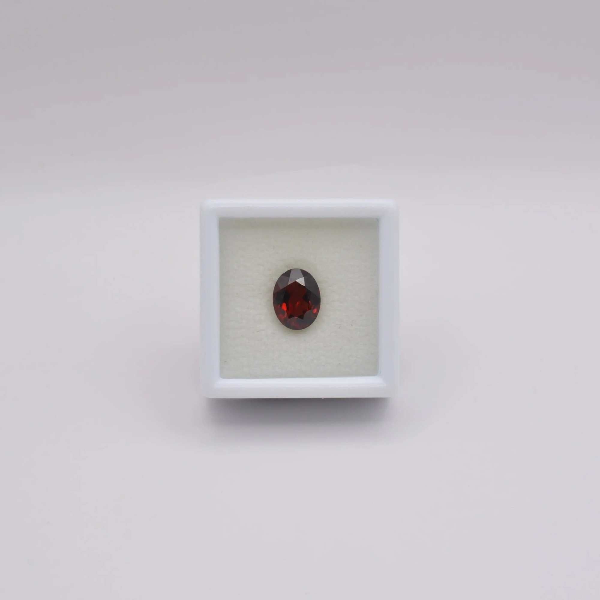 Grenat 2,10ct - pierre précieuse - gemme