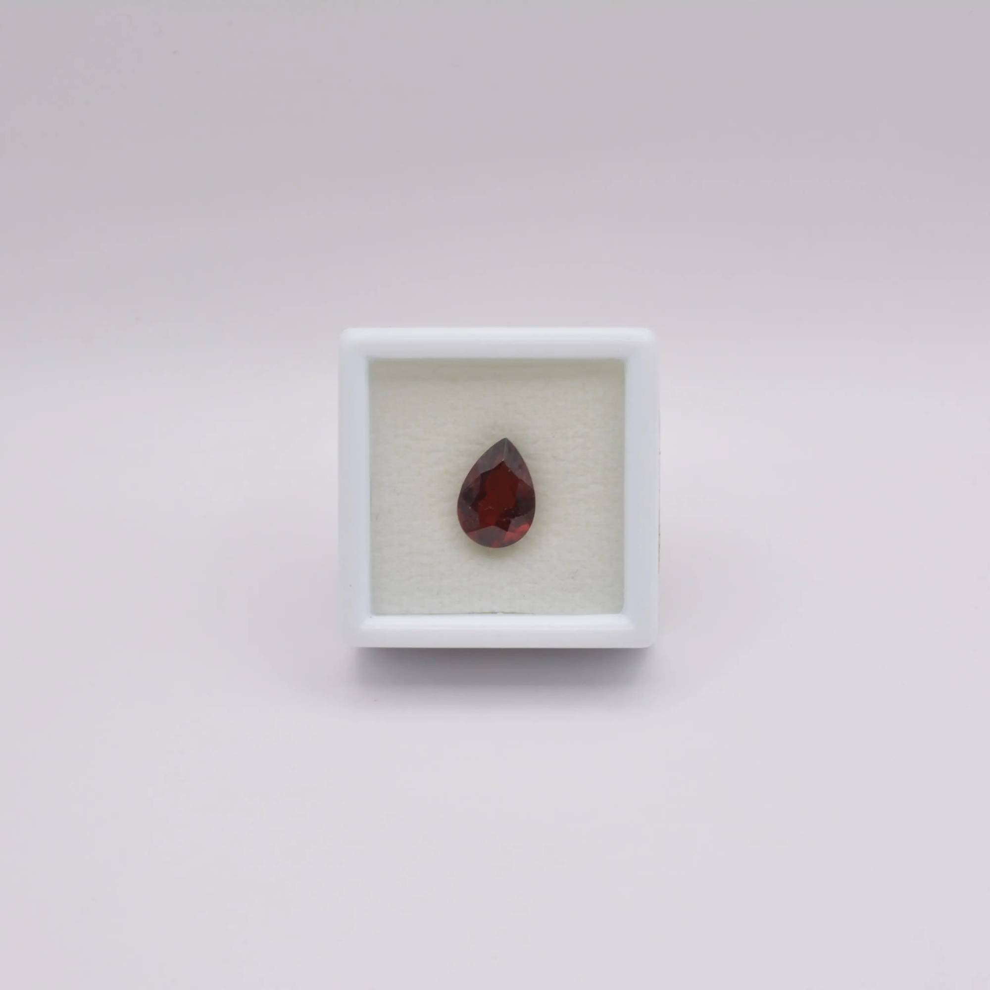 Grenat 2,92ct - pierre précieuse - gemme