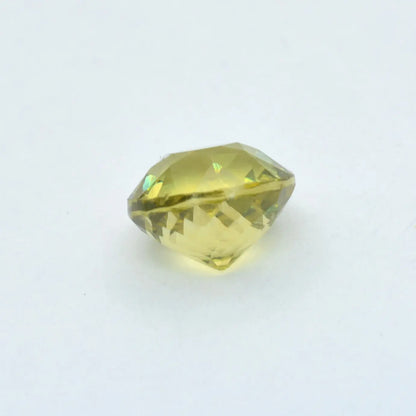 Pierre taillée Grenat du Mali Jaune Rond 0,69 ct