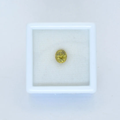 Pierre taillée Grenat du Mali Jaune Ovale 0,84 ct
