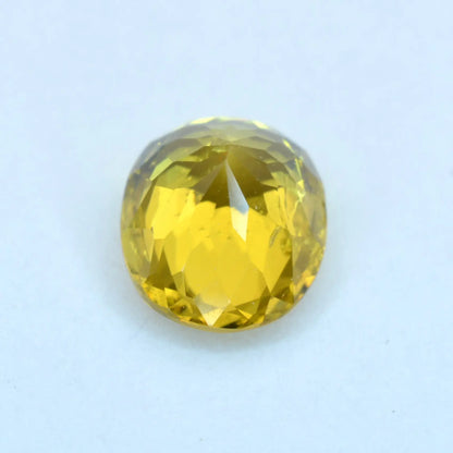 Pierre taillée Grenat du Mali Jaune Ovale 0,88 ct