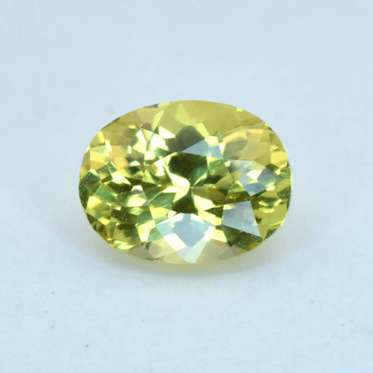 Pierre taillée Grenat du Mali Jaune Ovale 0,98 ct