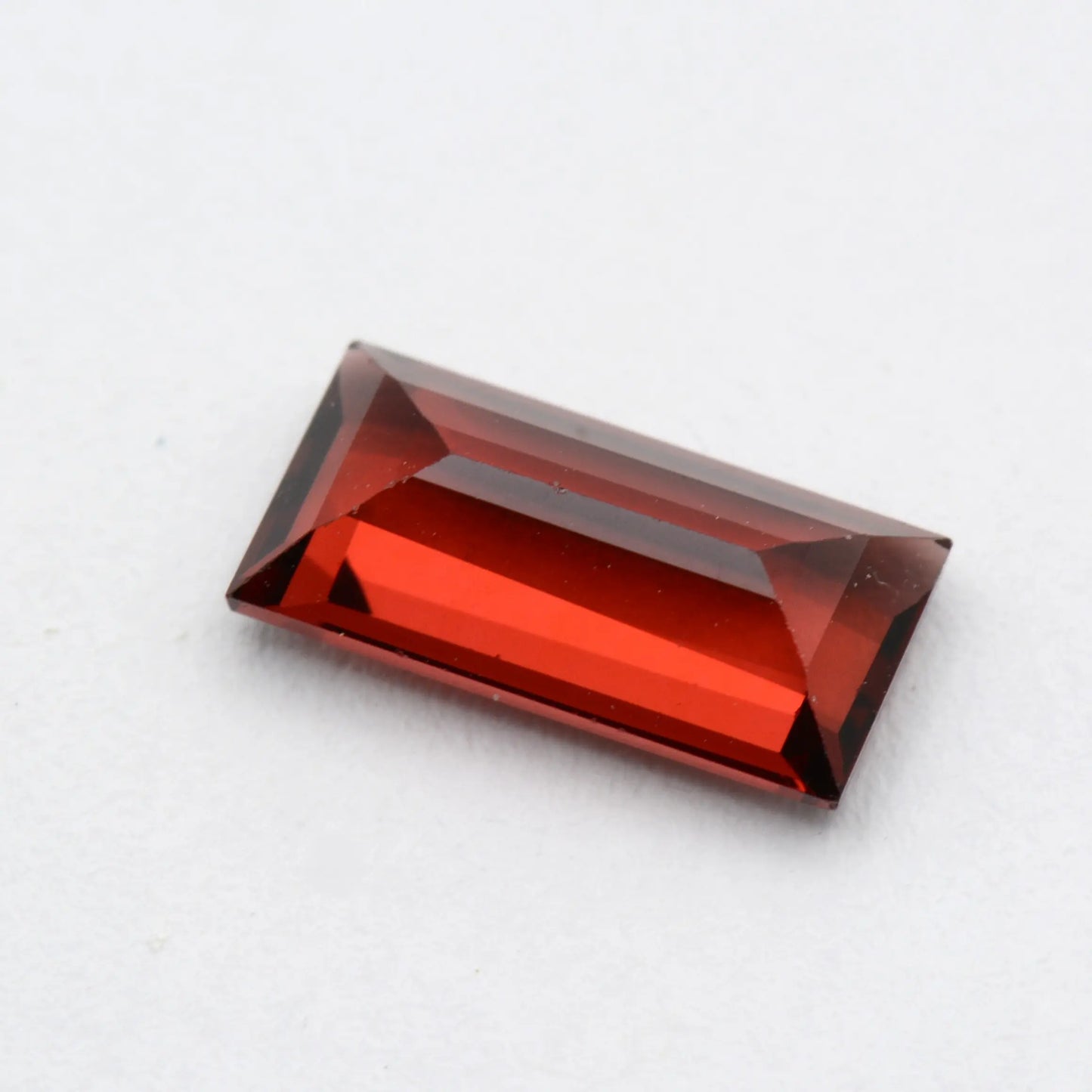 Grenat Rouge Rectangle 1,85 ct