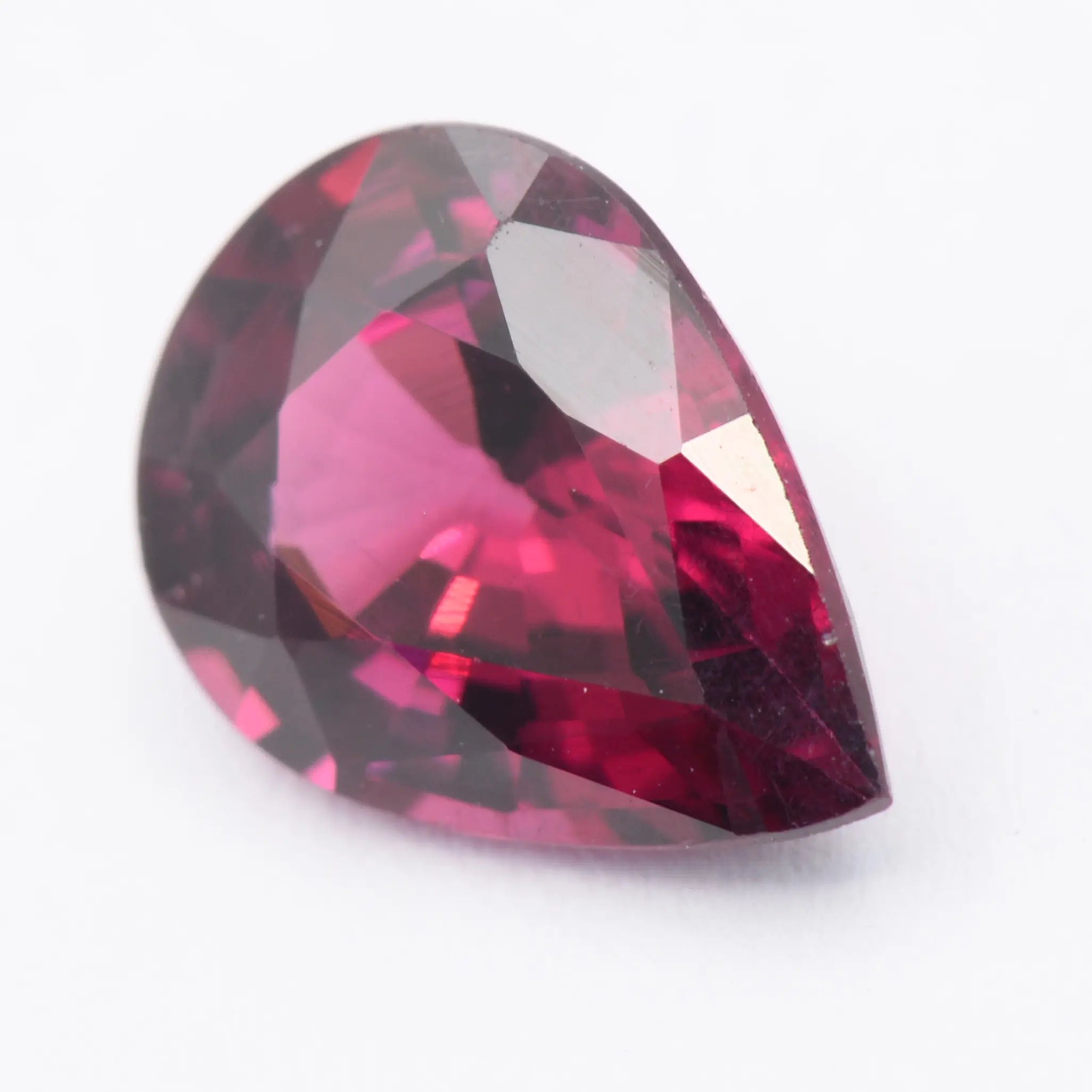 Grenat Rhodolite Poire 1,59 ct