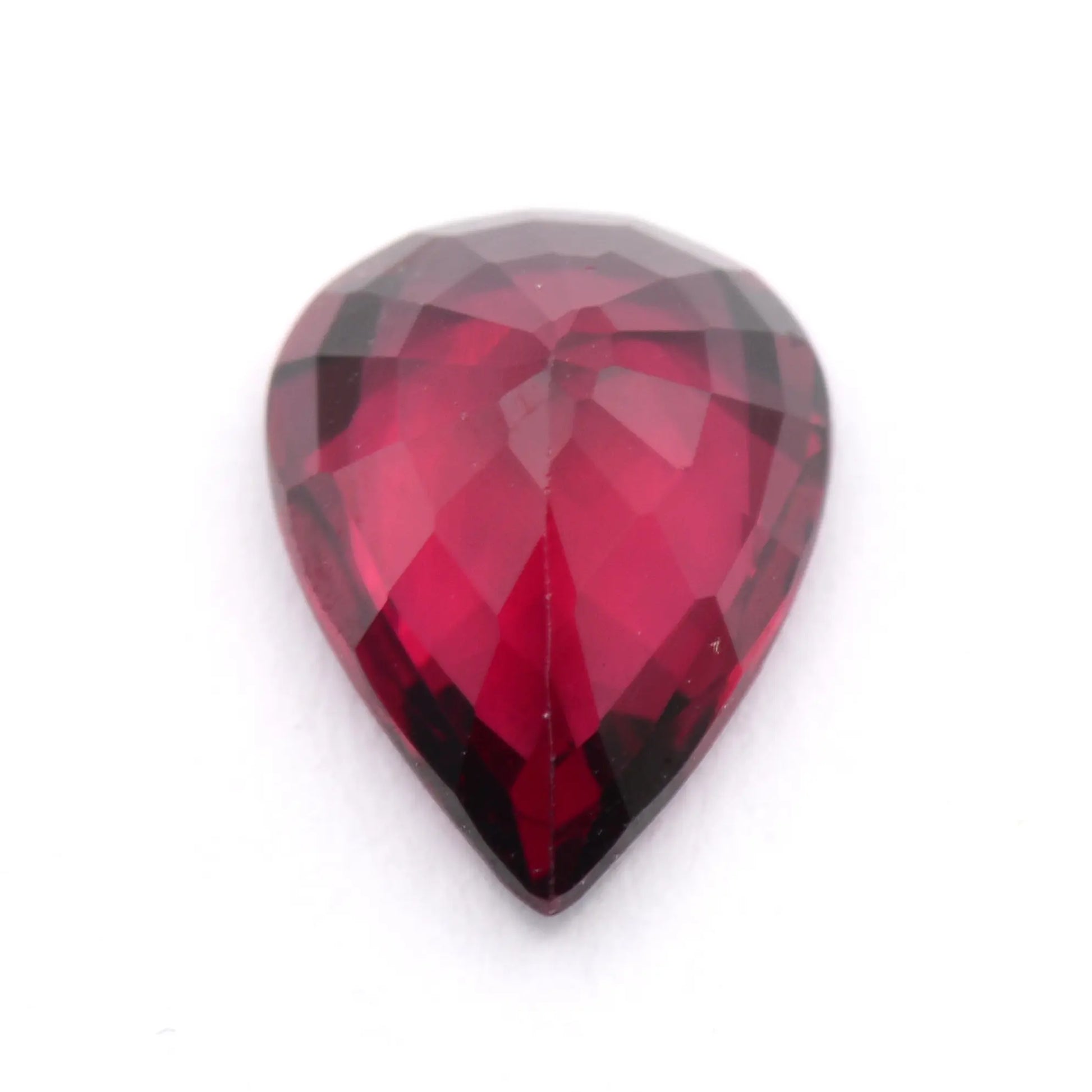 Pierre taillée Grenat Rhodolite Poire 1,67 ct 