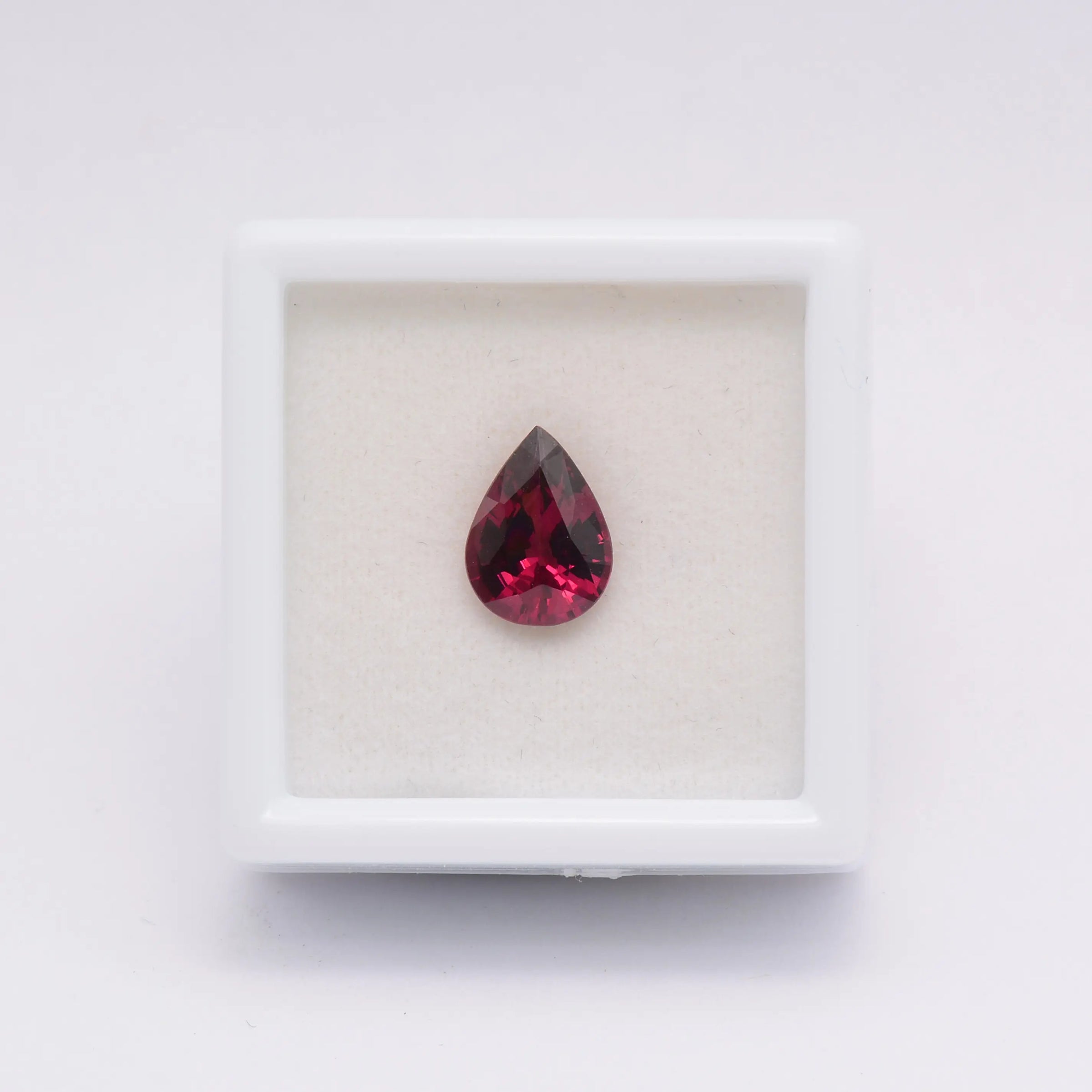 Grenat Rhodolite Poire 1,59 ct
