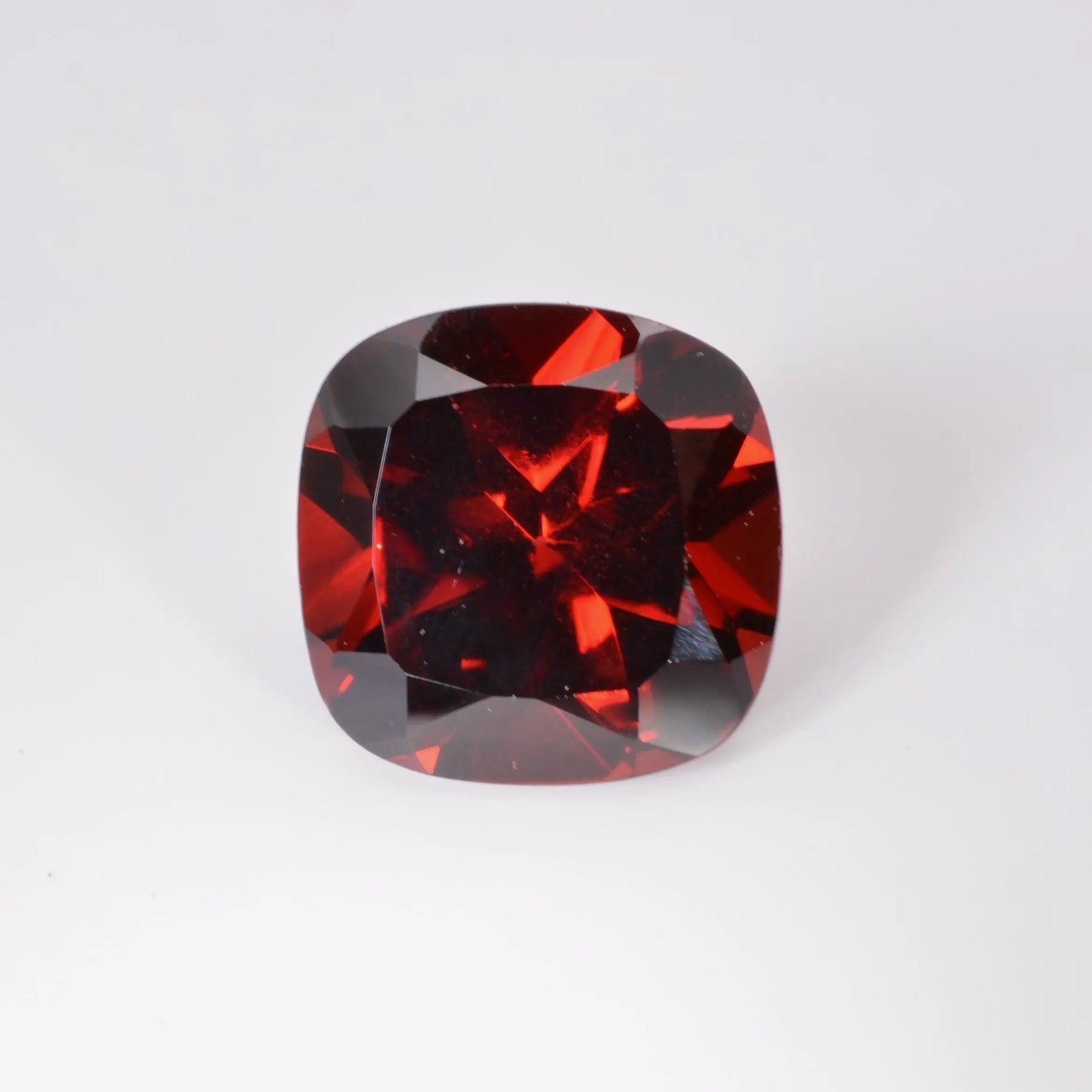 Grenat 2,48ct - pierre précieuse - gemme