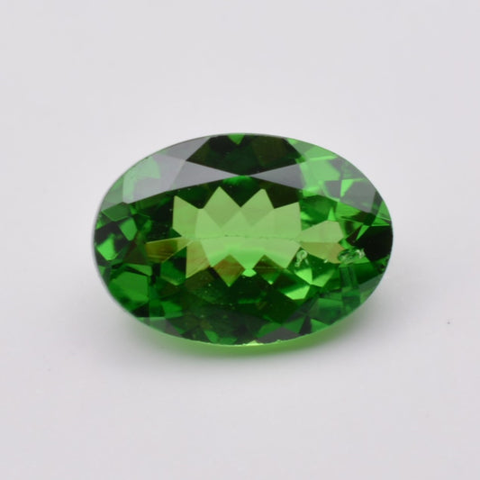 Grenat Tsavorite Ovale Vert  0,88ct