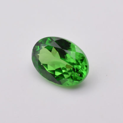 Grenat Tsavorite Ovale Vert  0,88ct
