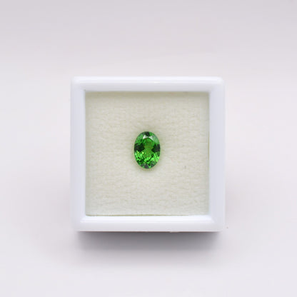 Grenat Tsavorite Ovale Vert  0,88ct