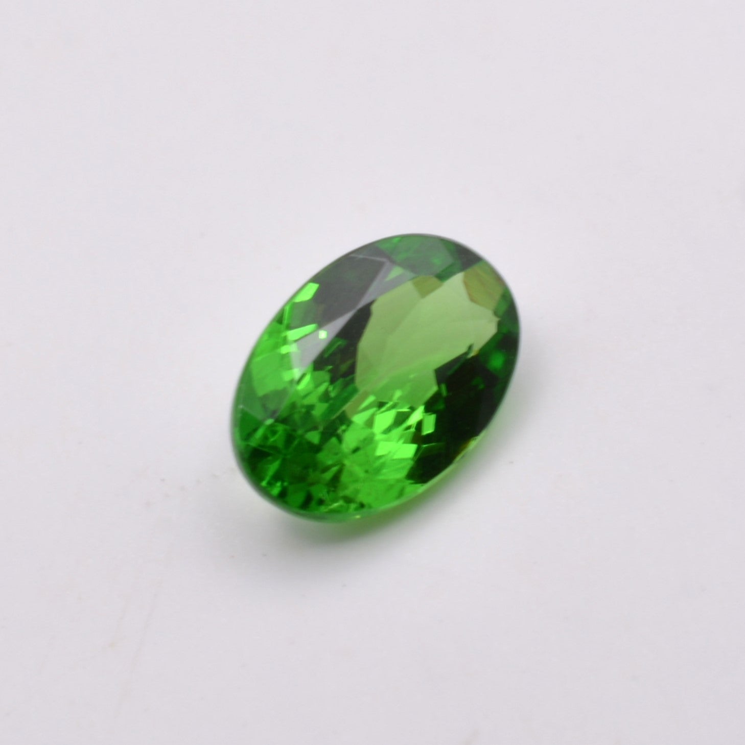Grenat Tsavorite Ovale 0,48ct - pierre précieuse - gemme