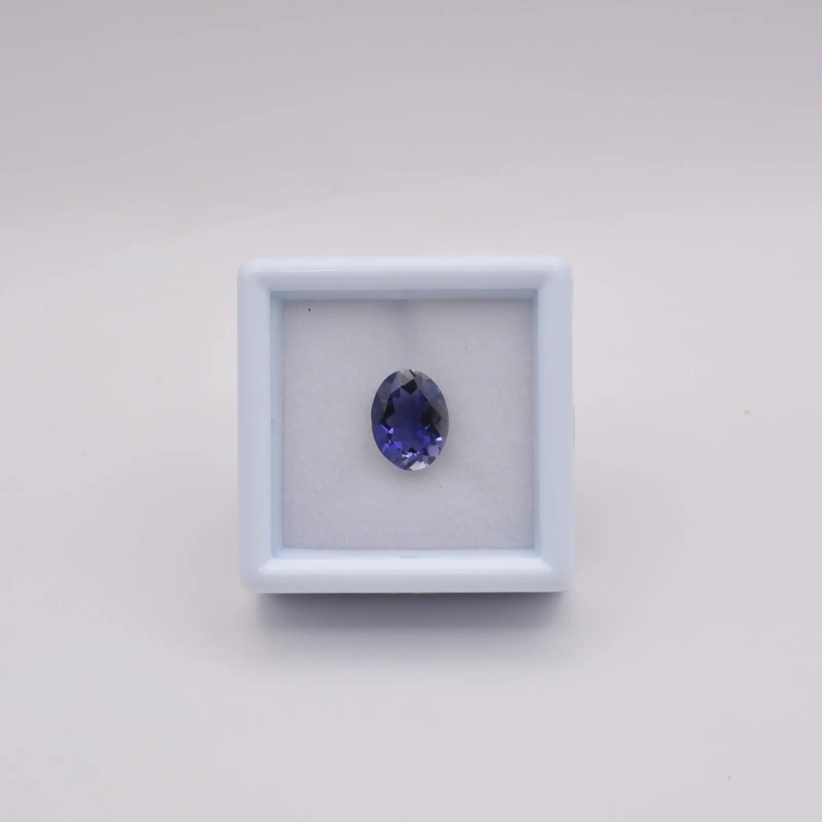 Gemme taillée Iolite ou Cordiérite 1,35ct