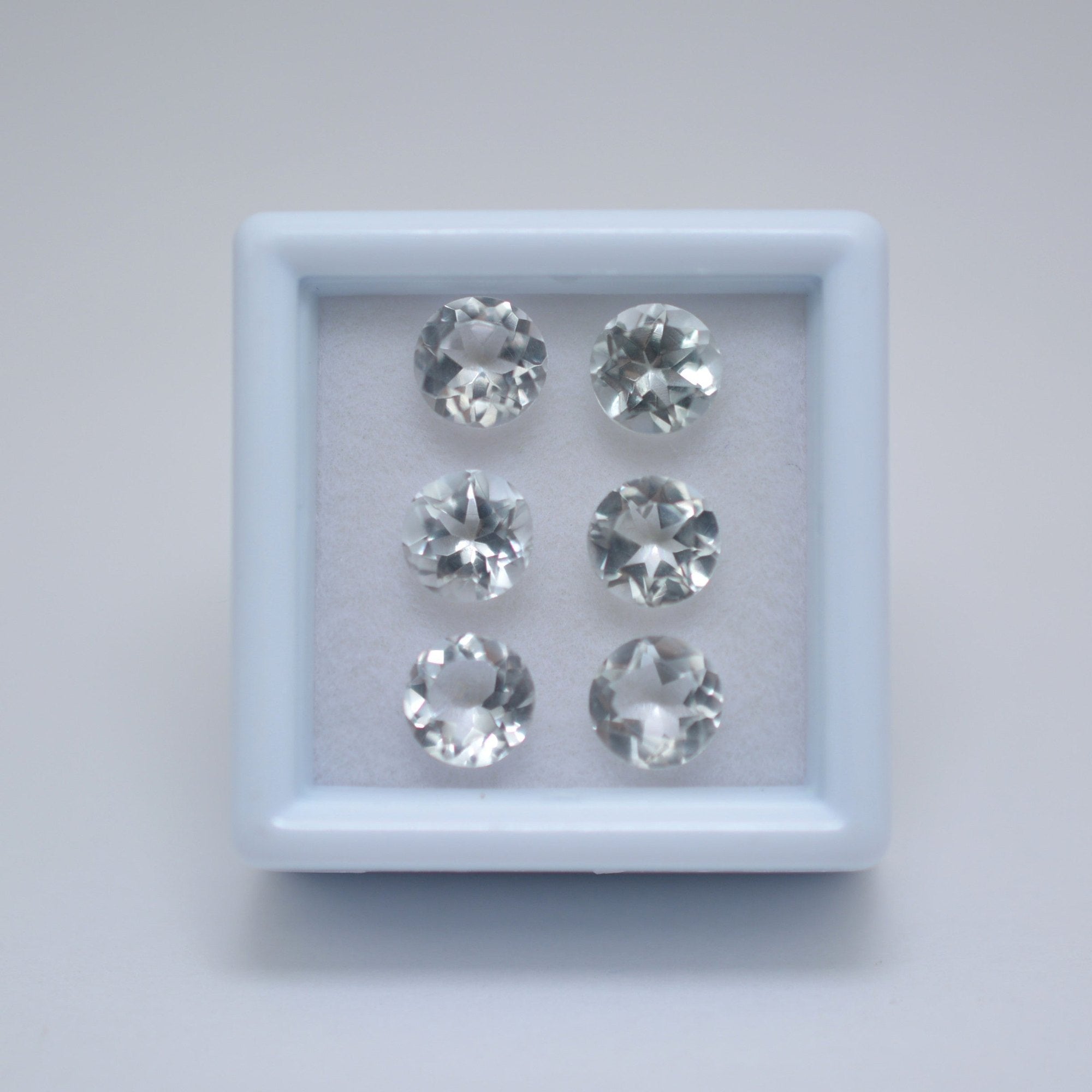 Lot de topazes rondes 6 mm