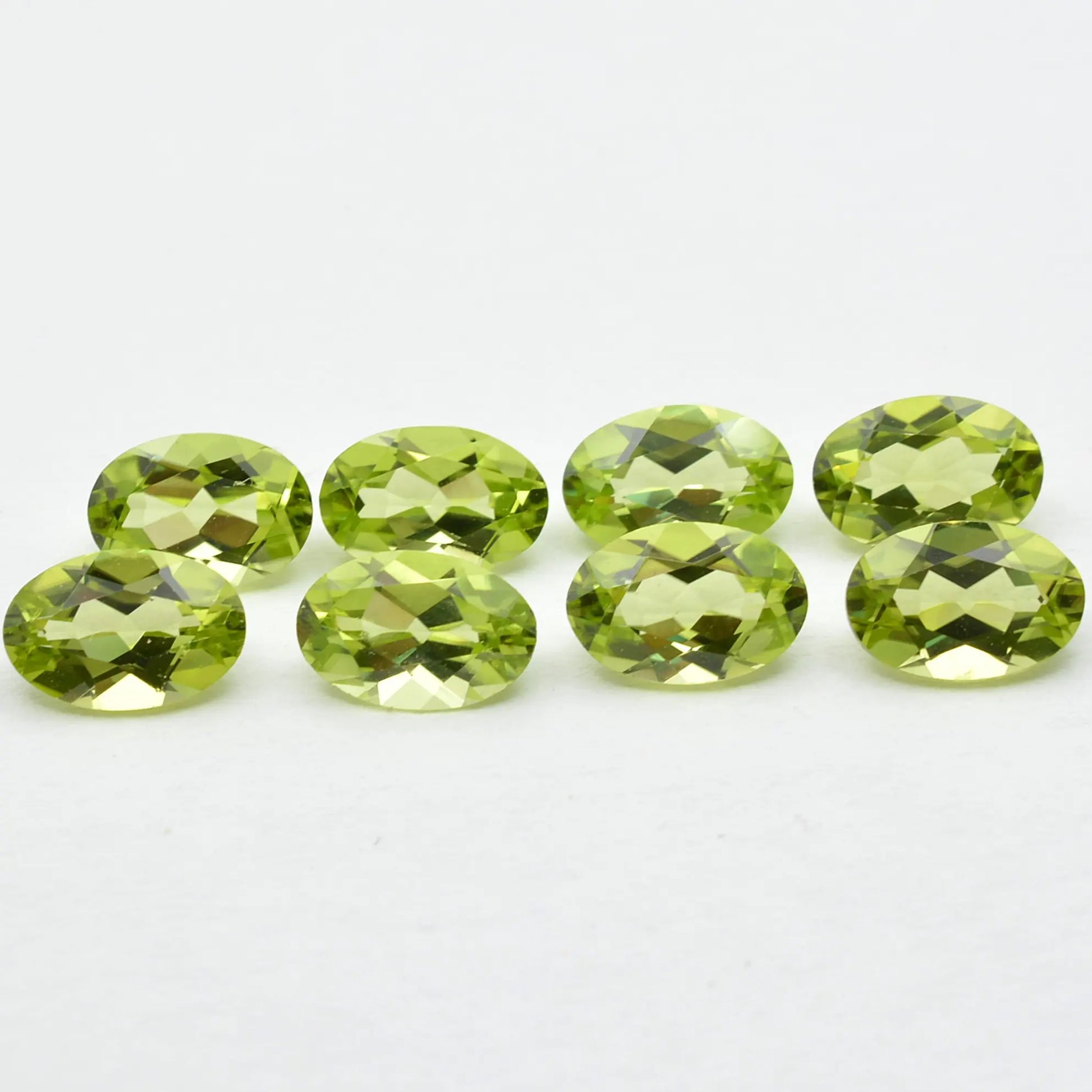 Lot Péridots Ovales 6x4-4ct