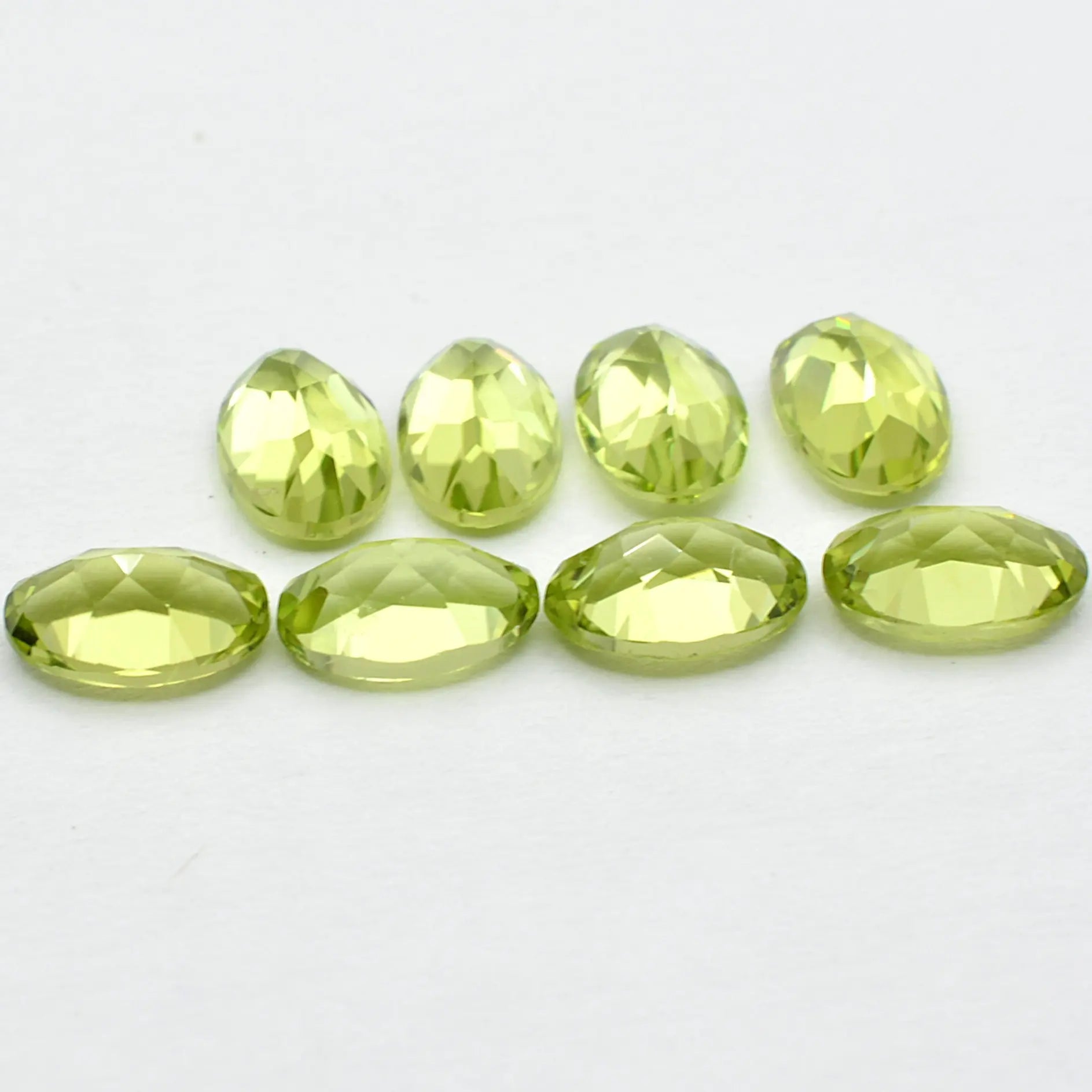 Lot Péridots Ovales 6x4-4ct