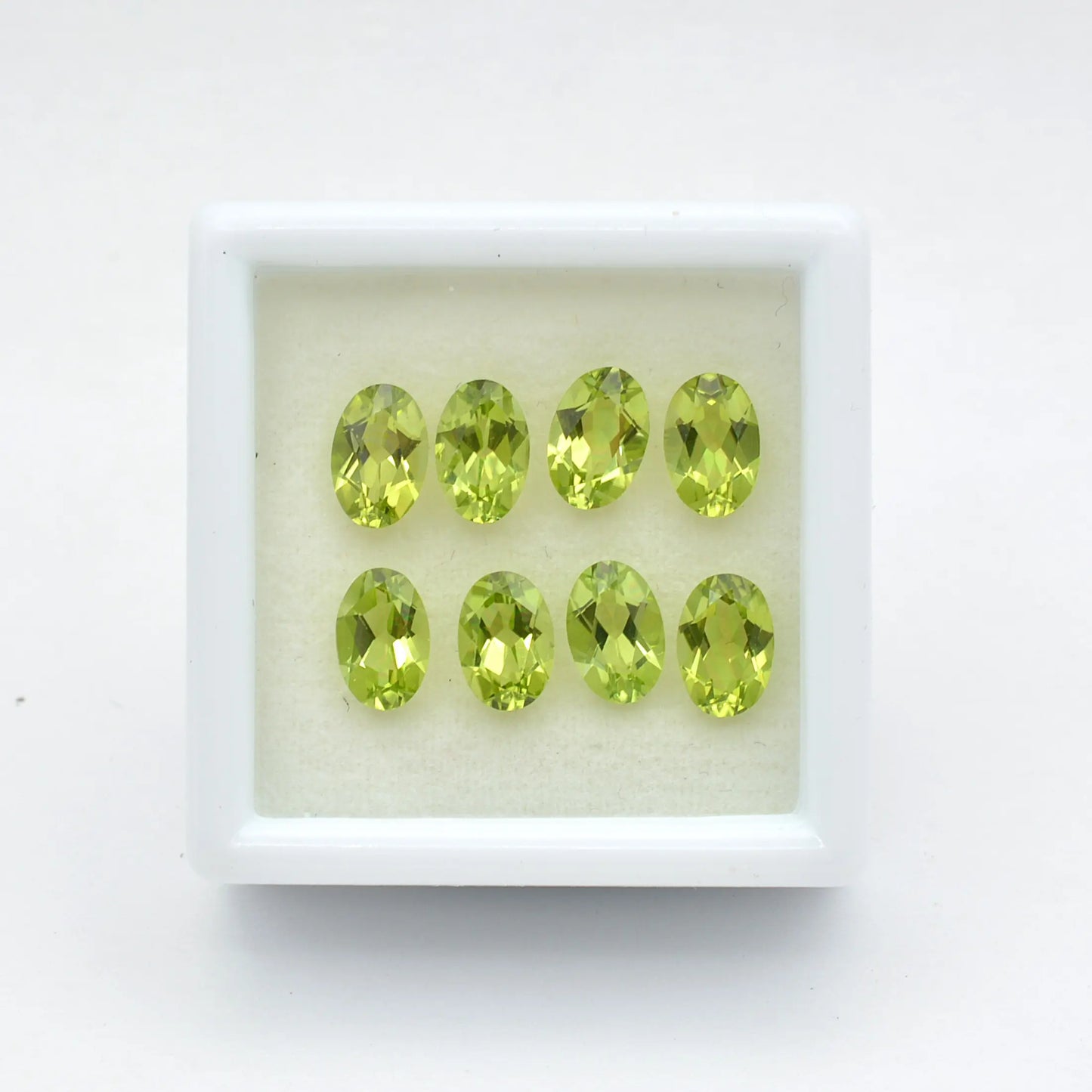 Lot Péridots Ovales 6x4-4ct