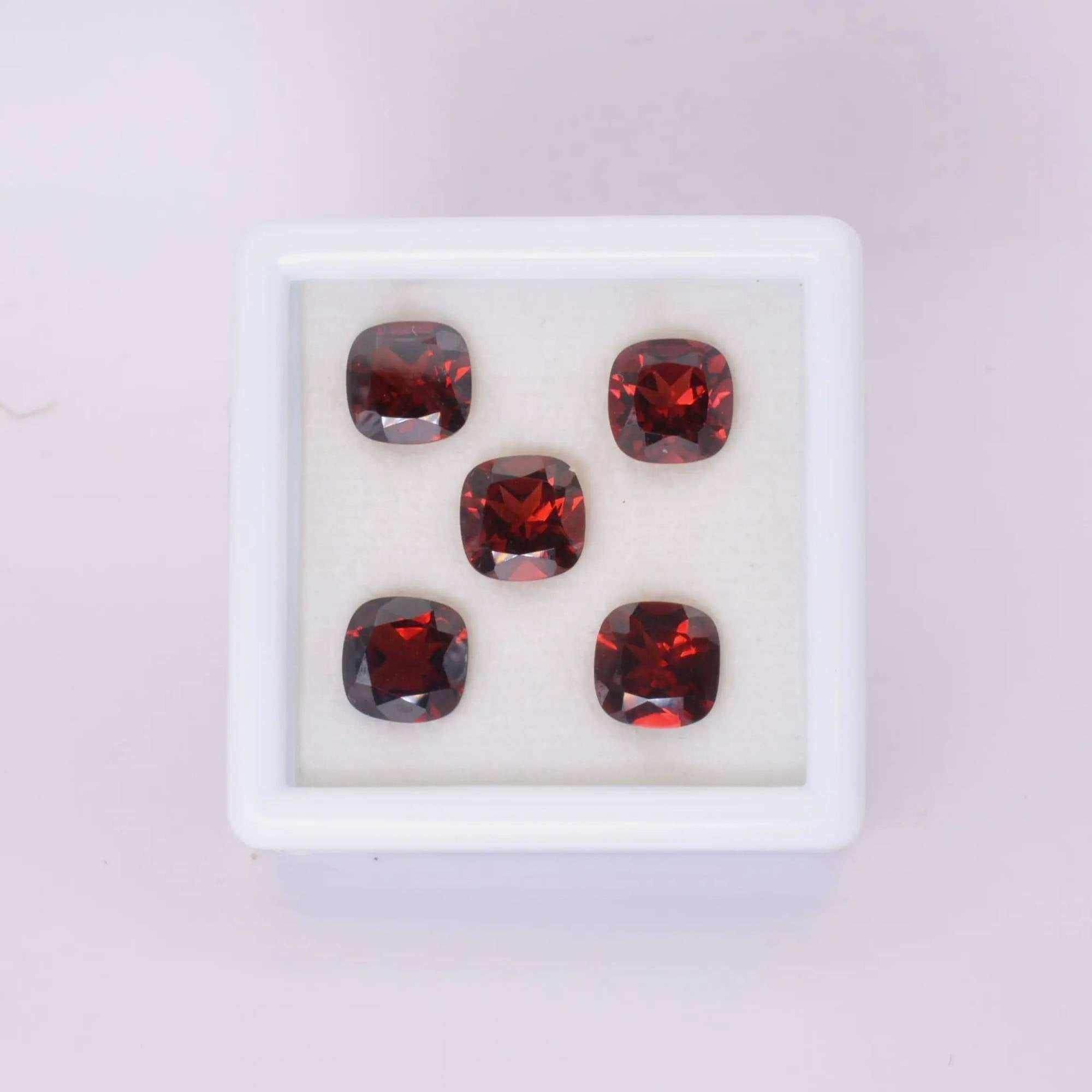 Grenat 12,17ct - pierre précieuse - gemme