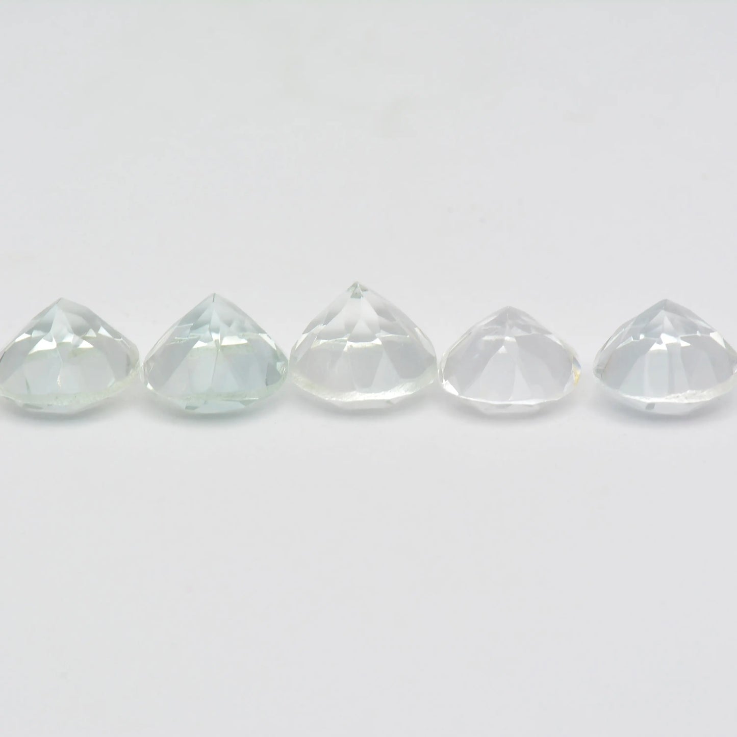 Lot de 5 Topazes Incolores Ovales 10x8mm